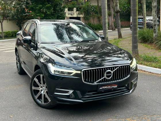 VOLVO XC60 2.0 T8 HYBRID INSCRIPTION AWD GEARTRONIC VOLVO XC60 2.0 T8 HYBRID INSCRIPTION AWD GEARTRONIC